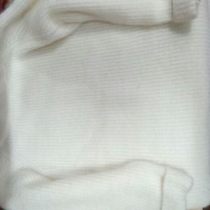 春季時尚穿搭指南 寬松低圓領加厚套頭針織毛衣，商城品質與售后保障